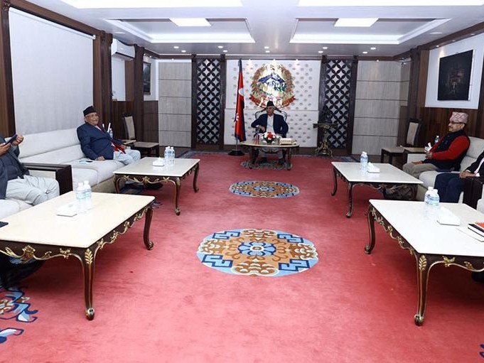 ‘सत्तारुढ दलहरूले निर्वाचनलाई पर धकेल्ने बहाना गरे’